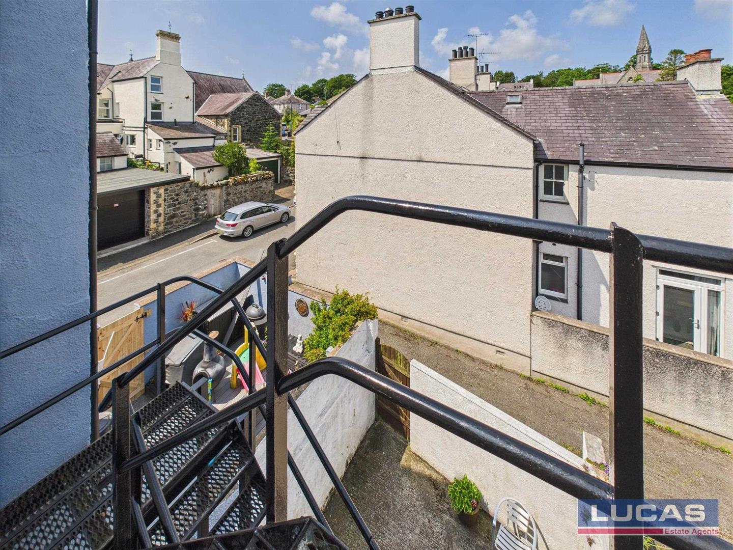 Beach Road, Menai Bridge